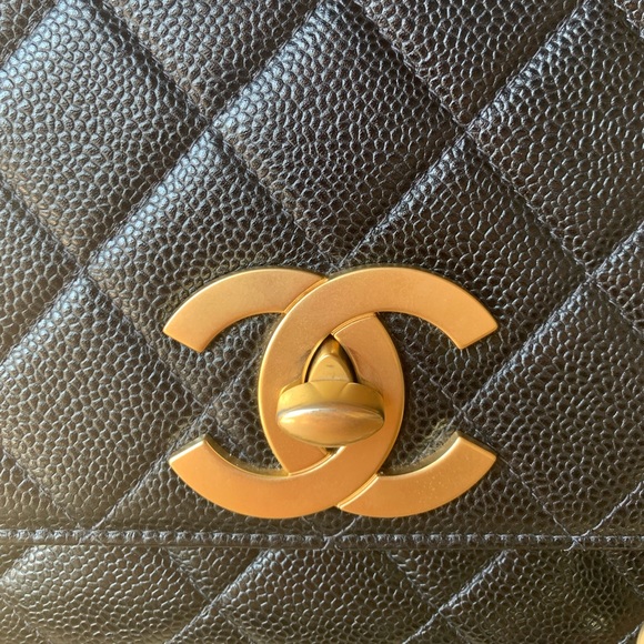 SOLDfirm price- Chanel Vintage Jumbo Caviar Flap - Picture 11 of 17